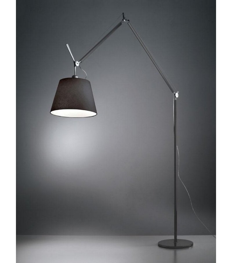 tolomeo-mega-artemide-lampadaire