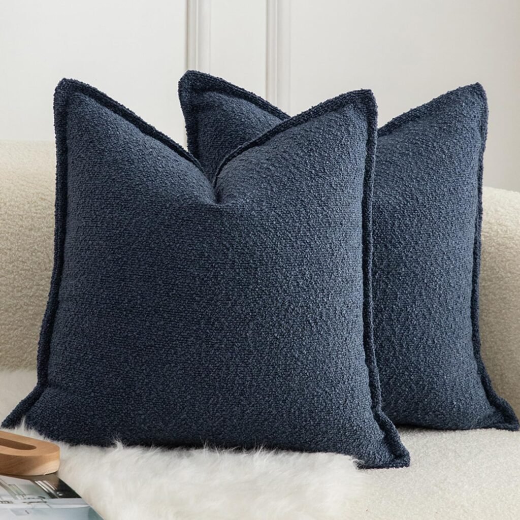 coussin bouclette bleu
